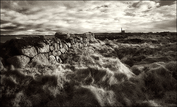 Old Wall at Botallack by Barry Freeman.jpg